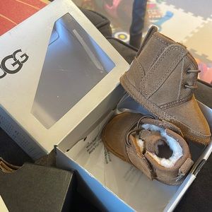 Infant uggs